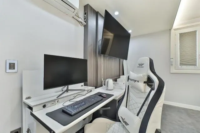 Motel Hotel Western In Jaesong-Dong, Busan South Korea