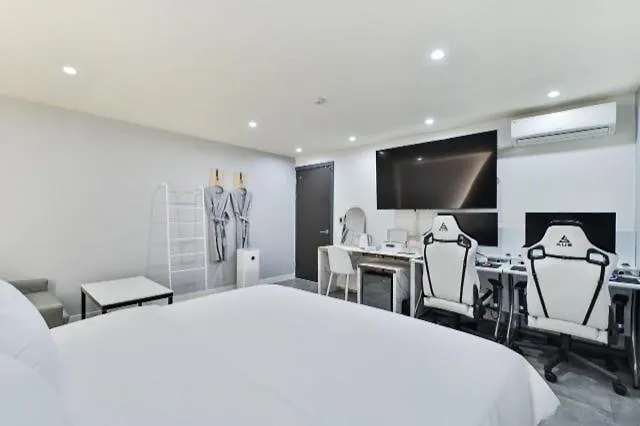 Motel Hotel Western In Jaesong-Dong, Busan South Korea